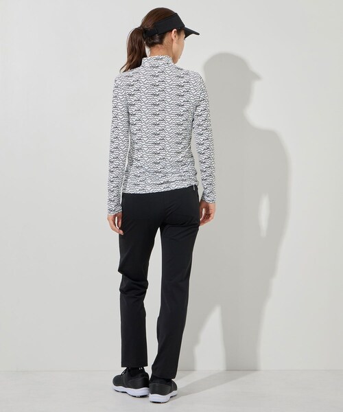 ROPE'(ロペ)の「ウェーブボーダー柄ハーフジップ長袖プルオーバー/UV・吸水速乾・接触冷感(Tシャツ/カットソー・レディース・ブラック/ホワイト・L/M/S/XL)」の19枚目の写真