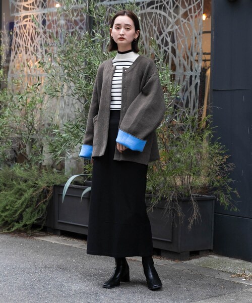 SENSE OF PLACE by URBAN RESEARCH(センスオブプレイスバイアーバンリサーチ)の「バイカラーニットコート(テーラードジャケット・レディース・GRE×YEL/RED×GRE/PPL×C.GRY/MOC×BLU・one)」の17枚目の写真