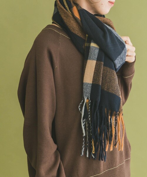ITEMS URBANRESEARCH(アイテムズ アーバンリサーチ)の「チェックストール(マフラー・レディース・IVO/MOC/L.BLU/NVY・-)」の22枚目の写真