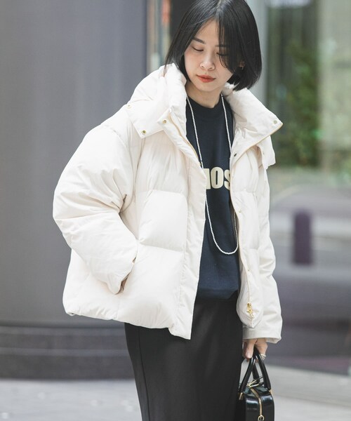 URBAN RESEARCH(アーバンリサーチ)の「2WAYフーデットダウンコート(その他アウター・レディース・OFF WHITE/BEIGE/BLACK・36/38)」の5枚目の写真