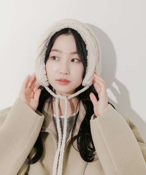 SMELLY（スメリー）の「ケーブルコンビイヤーマフ（イヤーマフ・レディース・IVO/BEG・-）」の4枚目の写真