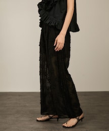 crinkle crinkle crinkle | 【crinkle crinkle crinkle】別注3D刺繍サイドフリルパンツ(その他パンツ)