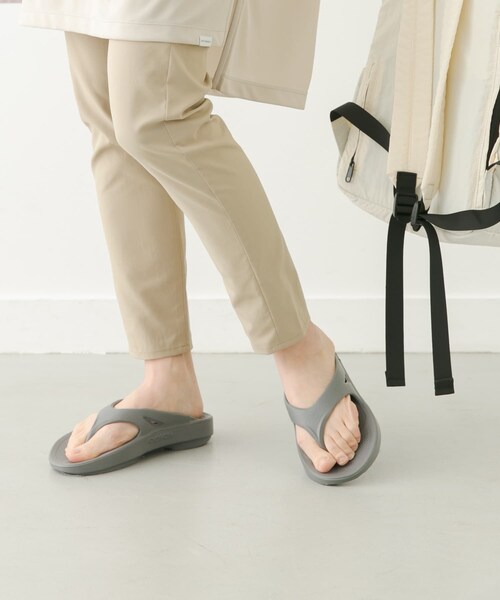 URBAN RESEARCH DOORS（アーバンリサーチドアーズ）の「OOFOS　OOriginal（サンダル・レディース・NeptuneBlu/Black/Nomad/Slate・6/7）」の13枚目の写真