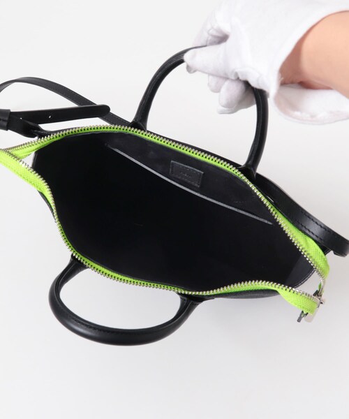 URBAN RESEARCH(アーバンリサーチ)の「PIENI MINI BRIEF(ショルダーバッグ・メンズ・BK×BLACK/BK×PINK/BK×GREEN・One)」の11枚目の写真