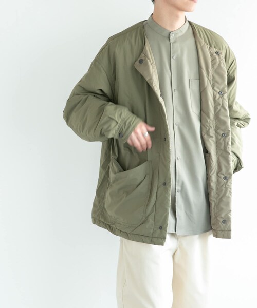 URBAN RESEARCH DOORS(アーバンリサーチドアーズ)の「FORK&SPOON リバーシブルノーカラーブルゾン(ブルゾン・メンズ・OLIVE/BLACK・4/5)」の17枚目の写真