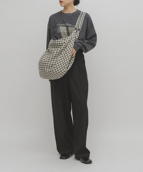 KBF(ケイビーエフ)の「2WAYビッグイージBAG(トートバッグ・レディース・IVORY/GREEN/IVORY2・One/one)」の17枚目の写真
