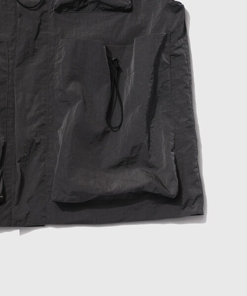 ADAM ET ROPE'（アダムエロペ）の「【Toogood/トゥーグッド】THE ROPER GILET（ベスト・メンズ・スミクロ・L/M/S）」の9枚目の写真
