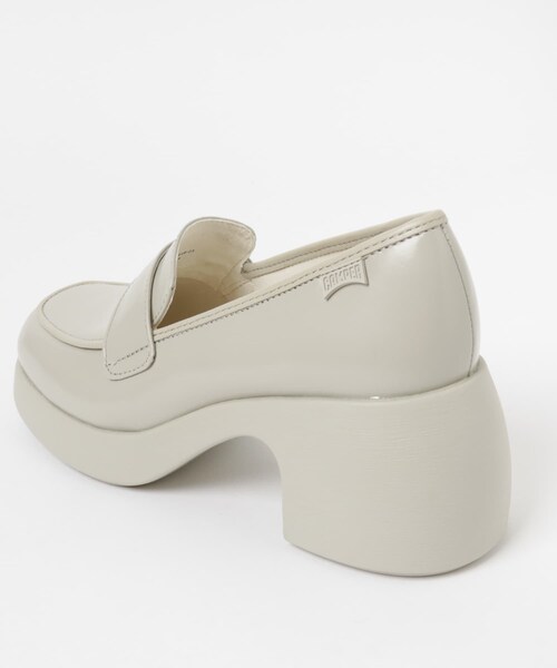 THE GOODLAND MARKET（ザグッドランドマーケット）の「CAMPER　Thelma（ローファー・レディース・10.BLACK/13.OFF・37/38/39）」の7枚目の写真