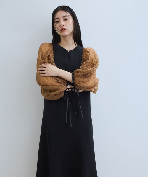 ADAM ET ROPE'（アダムエロペ）の「シアースリーブコンビドレス（ドレス・レディース・ブラック/ブラック系/ネイビー系・36/38）」の20枚目の写真