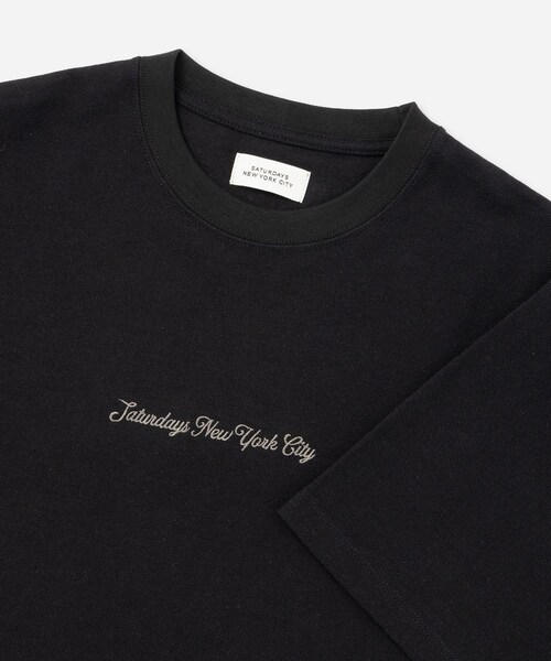 Saturdays NYC(サタデーズ ニューヨークシティ )の「Pique Logo Standard SS Tee(Tシャツ/カットソー・レディース・ブラック/キナリ/ワイン・L/M/S/XL)」の15枚目の写真
