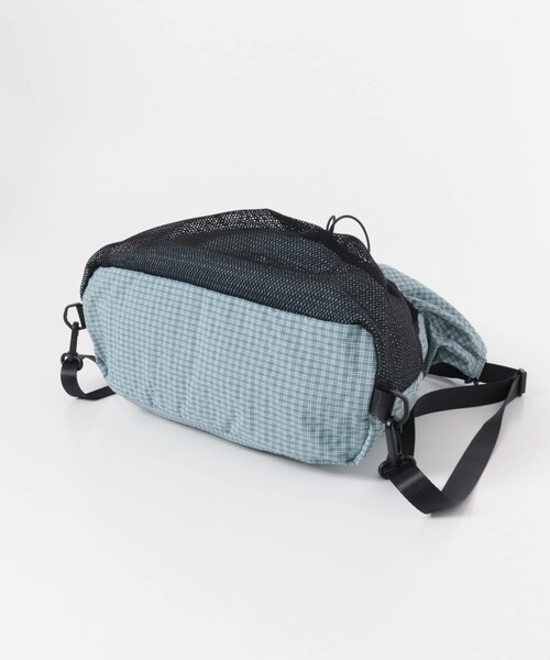 URBAN RESEARCH DOORS(アーバンリサーチドアーズ)の「チェック2WAYナップサック(バックパック/リュック・レディース・BLUE/RED・One)」の7枚目の写真