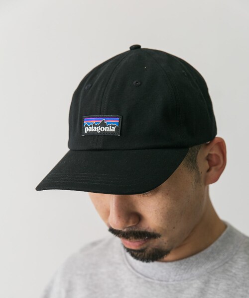 URBAN RESEARCH DOORS（アーバンリサーチドアーズ）の「patagonia　P-6 Label Trad Cap（キャップ・メンズ・BLK/SWBE/TNGR・one）」の6枚目の写真