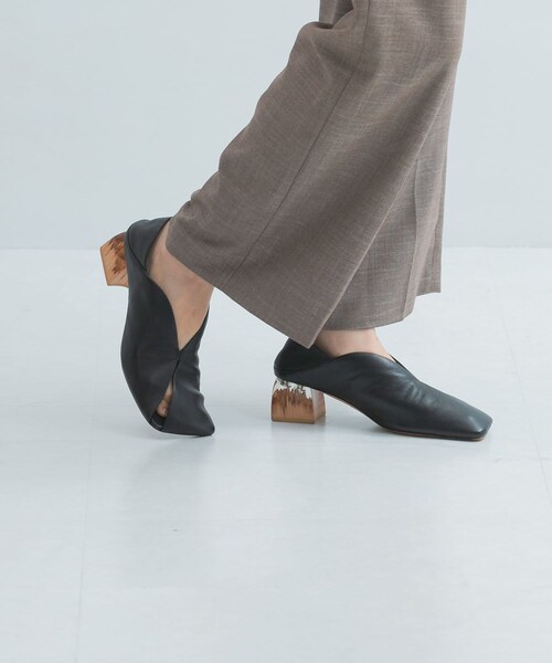 URBAN RESEARCH ROSSO（アーバンリサーチロッソ）の「ALM.　ERIN LEATHER PUMPS（パンプス・レディース・BLACK・36/37/38）」の3枚目の写真