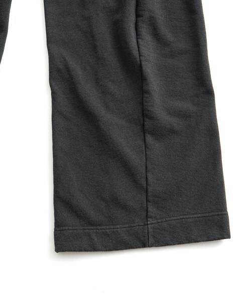 ADAM ET ROPE'（アダムエロペ）の「【NVRFRGT/ネヴァーフォーゲット】 3D TWISTED LOUNGE WIDE PANTS（その他パンツ・メンズ・ブラック/レンガ・1/2）」の9枚目の写真