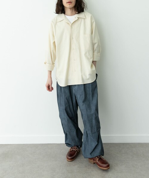URBAN RESEARCH Sonny Label（アーバンリサーチサニーレーベル）の「ARMY TWILL　COTTON LINEN UTILITYSHIRTS（シャツ/ブラウス・メンズ・ECRU/PINK/GREEN/CHARCOAL・S/M）」の10枚目の写真