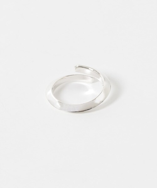 URBAN RESEARCH(アーバンリサーチ)の「XOLO TRIANGLE RING THIN(リング・メンズ・SILVER・L)」の4枚目の写真
