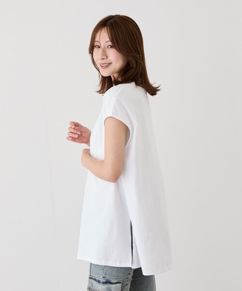 Jayro（ジャイロ）の「サイドスリットフレンチスリーブトップス（Tシャツ/カットソー・レディース・ブラック/チャコール/ホワイト/カーキ/ブルー/レッド系・F）」の21枚目の写真