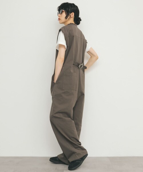 KBF(ケイビーエフ)の「フロントZIPジャンプスーツ(サロペット/オーバーオール・レディース・CHARCOAL/IVORY/L.KHAKI・one)」の19枚目の写真
