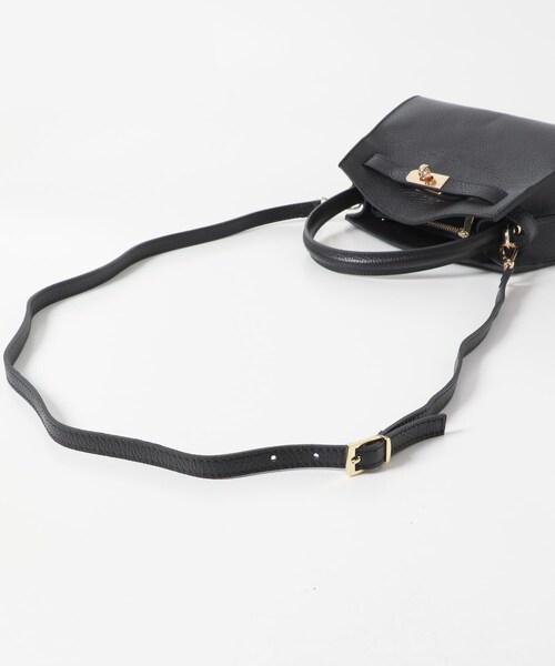 URBAN RESEARCH ROSSO（アーバンリサーチロッソ）の「AULENTTI　キーベルト付きミニハンドBAG（ハンドバッグ・レディース・MENTA/NERO・-）」の10枚目の写真