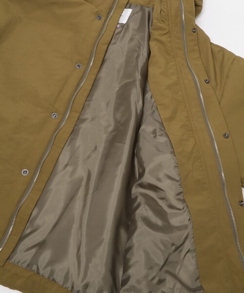 THE GOODLAND MARKET（ザグッドランドマーケット）の「『別注』MIDIUMISOLID×THE GOODLAND MARKET　hooded padding blouson（ブルゾン・レディース・black/b.khaki・38）」の21枚目の写真