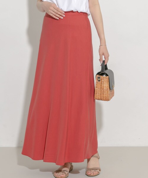 URBAN RESEARCH ROSSO（アーバンリサーチロッソ）の「リネンフレアーナロースカート（スカート・レディース・red/ivory/green/brown・36/38）」の4枚目の写真