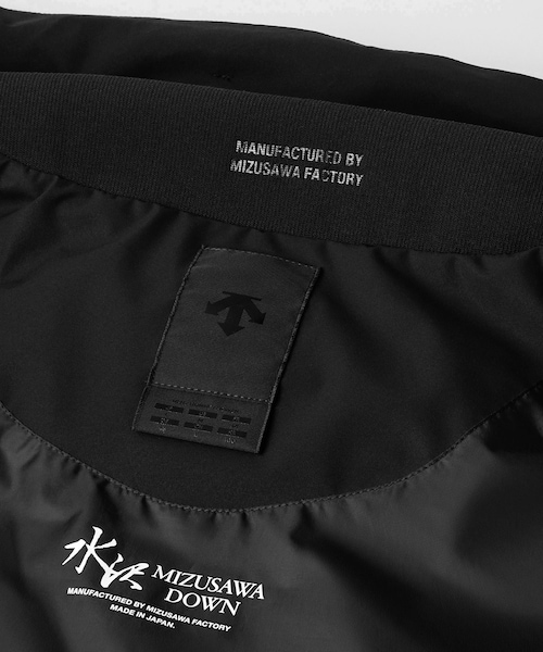 ADAM ET ROPE'(アダムエロペ)の「【DESCENTE ALLTERRAIN/デサント オルテライン】MIZUSAWA DOWN OVERSIZED JACKET MOUNTAINEER(ダウンジャケット/コート・メンズ・ブラック・L/M/S/XL/XXL)」の13枚目の写真