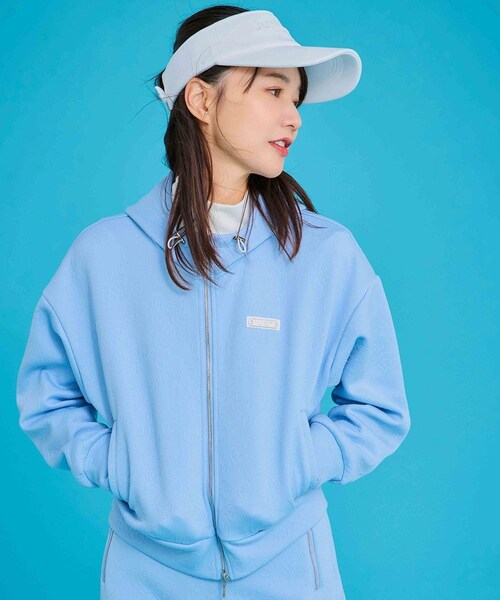 ROPE'（ロペ）の「ロゴキルト風ジャガードフーディーパーカー/セットアップ対応・UV/Oggi掲載（パーカー・レディース・ブラック/ホワイト/サックス・L/M/S）」の5枚目の写真