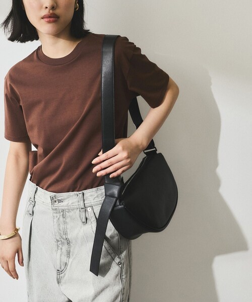 ADAM ET ROPE'(アダムエロペ)の「【WEB限定】・【サステナブル】ムスビショルダーバッグ(ショルダーバッグ・レディース・ブラック/オフホワイト/カーキ・F)」の10枚目の写真