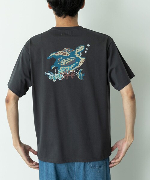 URBAN RESEARCH Sonny Label（アーバンリサーチサニーレーベル）の「HIROCKSHOWコラボTシャツ TURTLE（Tシャツ/カットソー・メンズ・オフ/スミクロ・M/L）」の9枚目の写真