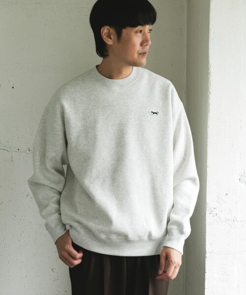 URBAN RESEARCH DOORS(アーバンリサーチドアーズ)の「『XLサイズ/WEB限定』『別注』PENNEYS×DOORS THE FOX クルーネックスウェット(スウェット・メンズ・BEIGE/ASH/CHARCOAL/RED・M/L/XL)」の10枚目の写真
