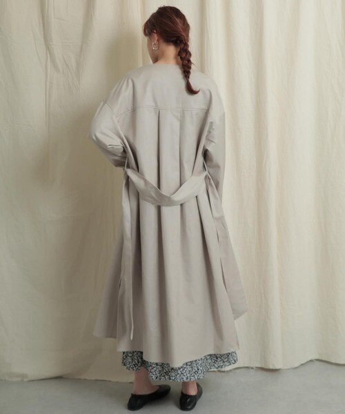 SENSE OF PLACE by URBAN RESEARCH（センスオブプレイスバイアーバンリサーチ）の「ガウンアウター（ノーカラージャケット・レディース・L.OLIVE/GREIGE・one）」の5枚目の写真