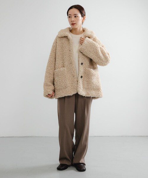 URBAN RESEARCH（アーバンリサーチ）の「ECOPELカーリーファーコート（テーラードジャケット・レディース・IVORY/D.BROWN・FREE）」の6枚目の写真