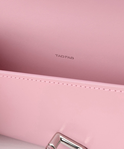 ADAM ET ROPE'（アダムエロペ）の「【TAD FAB（タッド ファブ）】BOX MINI（ショルダーバッグ・レディース・ブラック/ホワイト/ピンク・F）」の11枚目の写真