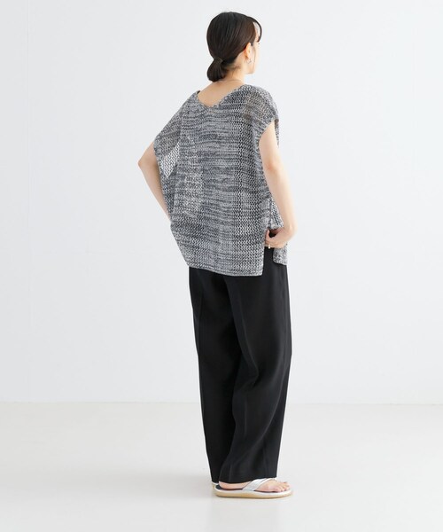 URBAN RESEARCH（アーバンリサーチ）の「メランジメッシュニット（ニット/セーター・レディース・CHARCOAL/BEIGE/GREEN・FREE）」の11枚目の写真