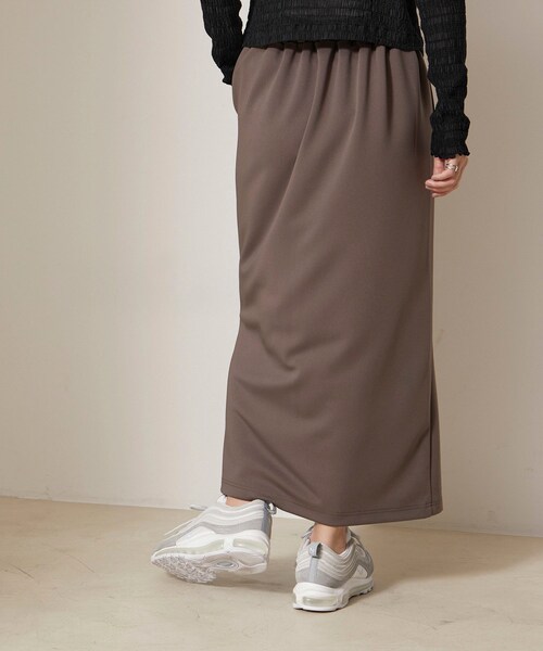 NERGY（ナージー）の「【skin wear】UV＆接触冷感＆保湿加工 Airy jerseyイージーラップスカート（スカート・レディース・イエロー/ブラウン・F）」の14枚目の写真