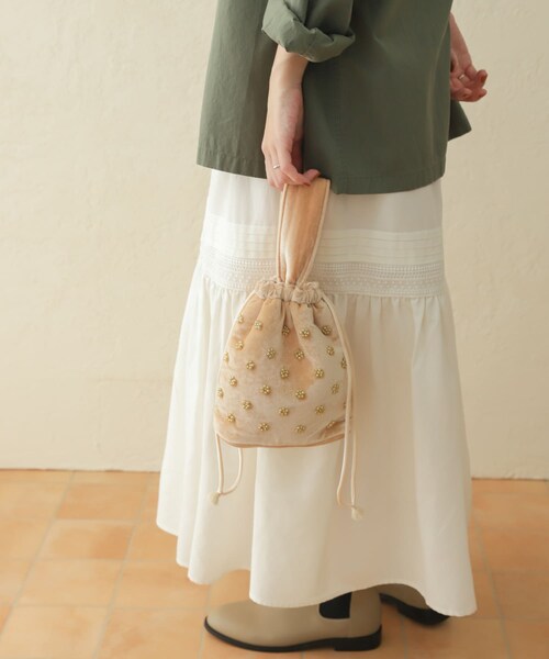 URBAN RESEARCH DOORS（アーバンリサーチドアーズ）の「ベロアビーズハンドバッグ（ハンドバッグ・レディース・BEIGE/BLACK・-）」の8枚目の写真