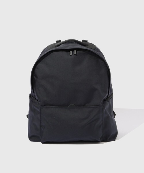 ADAM ET ROPE'（アダムエロペ）の「【MONOLITH/モノリス】BACKPACK PRO SOLID M（バックパック/リュック・メンズ・ブラック/ネイビー・F）」の3枚目の写真