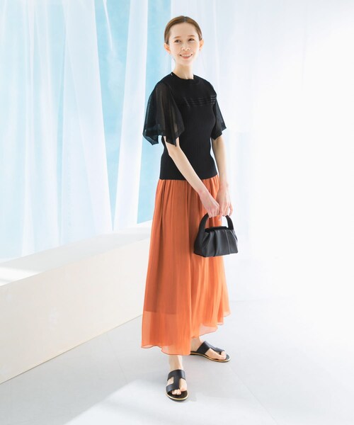 URBAN RESEARCH ROSSO（アーバンリサーチロッソ）の「グロッシーギャザーフレアスカート（スカート・レディース・PISTACHIO/ORANGE/NAVY・FREE）」の22枚目の写真