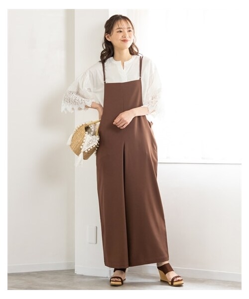 nissen（ニッセン）の「大きいサイズバッククロスサロペットパンツ（ゆったりヒップ）（パンツ・レディース・ベイクドピンク/ダークチャコールグレー/チョコレートブラウン・L/LL/3L/4L/5L/6L/8L/10L）」の11枚目の写真