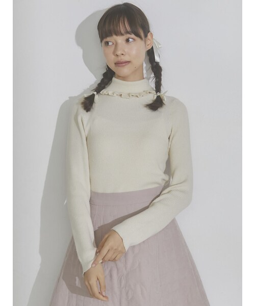 merry jenny（メリージェニー）の「frillリブタートルニット（ニット/セーター・レディース・アイボリー/ブラック/グリーン/ブルー/ラベンダー・F）」の16枚目の写真