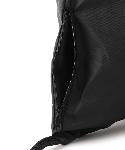 ROPE' PICNIC（ロペピクニック）の「【adidas/アディダス】HERI ADICOLOR GS GYMSACK（バックパック/リュック・レディース・ブラック・F）」の8枚目の写真