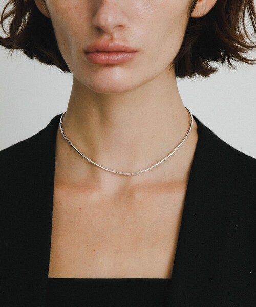 URBAN RESEARCH（アーバンリサーチ）の「decor『デコール』　Hematite minibar Choker（ネックレス・レディース・SILVER・-）」の2枚目の写真