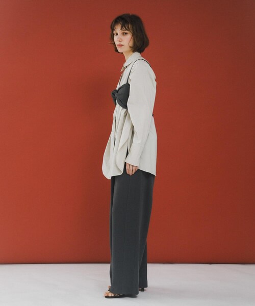 LAATO（ラート）の「wide easy trousers（その他パンツ・レディース・シャドウ/クリーム・Free/TALL）」の16枚目の写真
