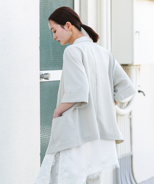 SENSE OF PLACE by URBAN RESEARCH(センスオブプレイスバイアーバンリサーチ)の「『一部WEB限定カラー』『UR TECH DRYLUXE』リネンライクジャケット(テーラードジャケット・レディース・CHARCOAL/GREIGE/BEIGE/NAVY・One)」の22枚目の写真