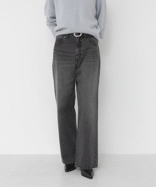 URBAN RESEARCH（アーバンリサーチ）の「ワイドストレートデニムパンツ（デニムパンツ・レディース・BLACK/LT BLUE・36/38/40）」の11枚目の写真