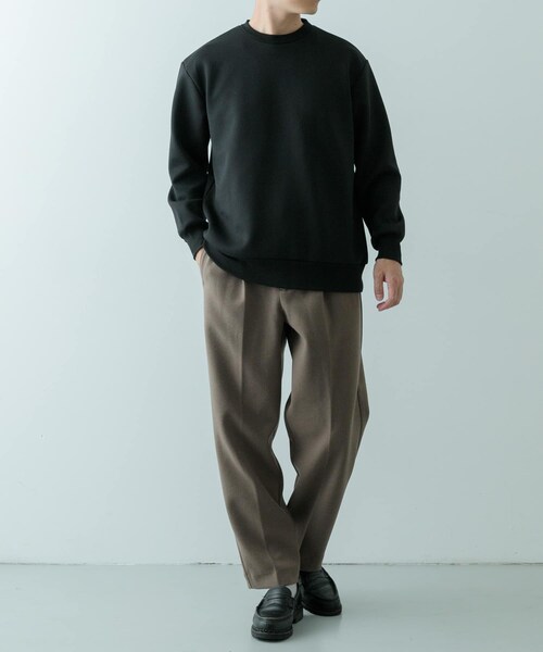 ITEMS URBANRESEARCH（アイテムズ アーバンリサーチ）の「ストレッチダンボール クルーネックプルオーバー（スウェット・メンズ・BEG/BRN/BLK/YEL・M/L）」の11枚目の写真