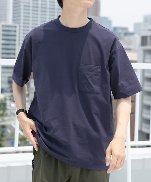 ITEMS URBANRESEARCH(アイテムズ アーバンリサーチ)の「接触冷感ハイストレッチTシャツ(シャツ/ブラウス・メンズ・CHA/WHT/NVY/BLK・M/L)」の4枚目の写真