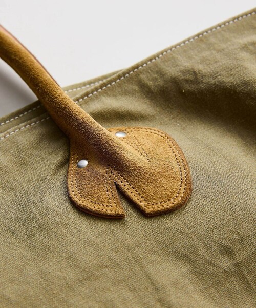 ADAM ET ROPE'（アダムエロペ）の「【NICENESS/ナイスネス】S.APHEX（トートバッグ・メンズ・ベージュ・F）」の4枚目の写真