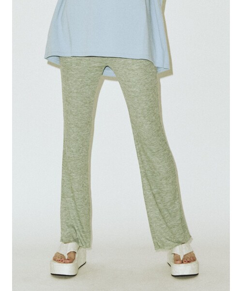 jouetie（ジュエティ）の「イージーフレアパンツ（その他パンツ・レディース・ダークミックス/ピンク/ブラック/グリーン/ミックス/ブルー/クリア・M）」の4枚目の写真