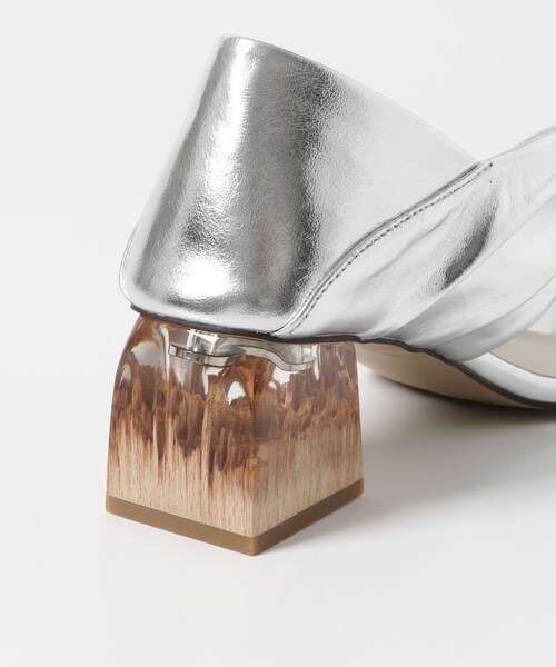 URBAN RESEARCH ROSSO（アーバンリサーチロッソ）の「ALM.　HEIDI LEATHER PUMPS（パンプス・レディース・SILVER/BLACK・36/37/38）」の13枚目の写真